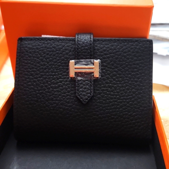 ITALIAN LEATHER "H" Wallet (Mini) NIB - Picture 1 of 2